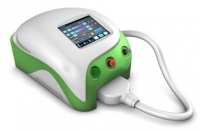 Ekonomiczny laser do zamykania naczyń NdYag Mesolaser Vessel Desktop